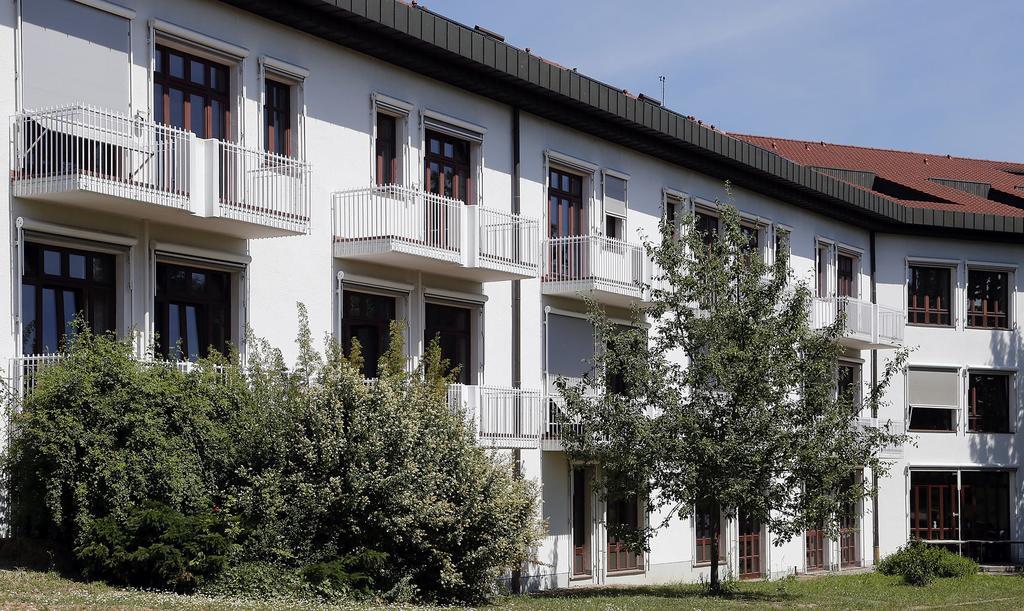 Tagungs- Und Bildungszentrum Steinbach/Taunus شتاينباخ أم تاونوس المظهر الخارجي الصورة